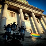 The Supreme Court prohibits LGTBI flags in public buildings