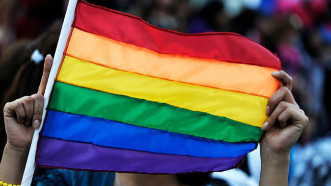 PROTOCOLO CATALUÑA HOMOFOBIA GAYLES.TV