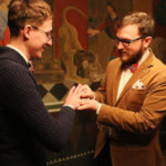 Amenacen de mort el primer matrimoni gai de Rússia