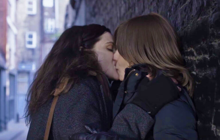Disobedience, beso