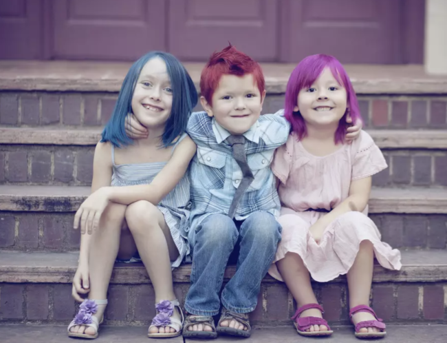 Uns 500 menors transsexuals ja poden canviar el nom Trio Trans