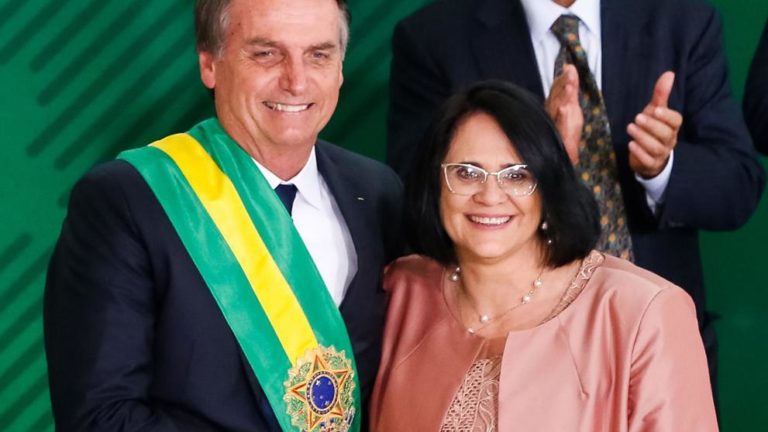 Bolsonaro Damares Alves