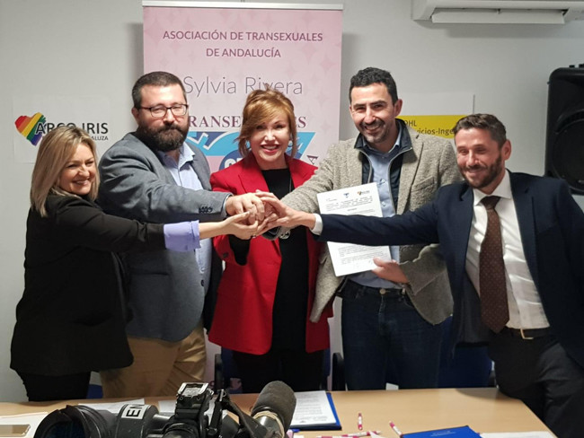 Acuerdo para contratar personas trans en Andalucía