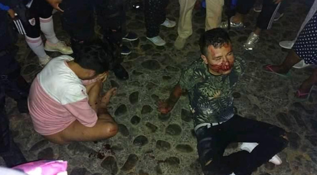 Un grupo de taxistas apalea brutalmente a una pareja gay en Oaxaca