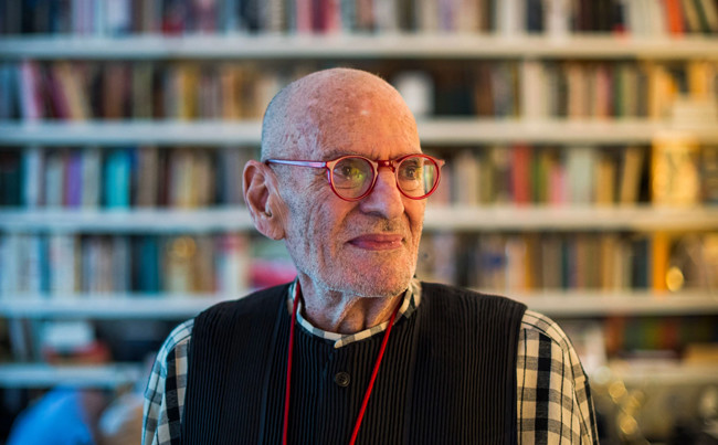 Playwright Larry Kramer, gay activist and pioneer in the fight against HIV, dies