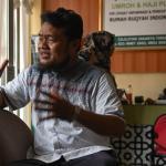 Indonesiak LGBT+ biztanleria exorzismoekin "sendatu" nahi du