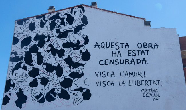 Cristina DeJuan denounces censorship in her Torrefarrera mural