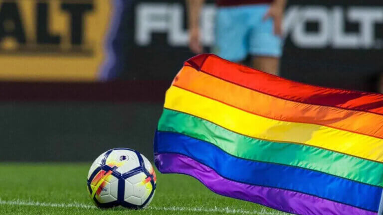 O medo dun xogador gay da Premier League a saír