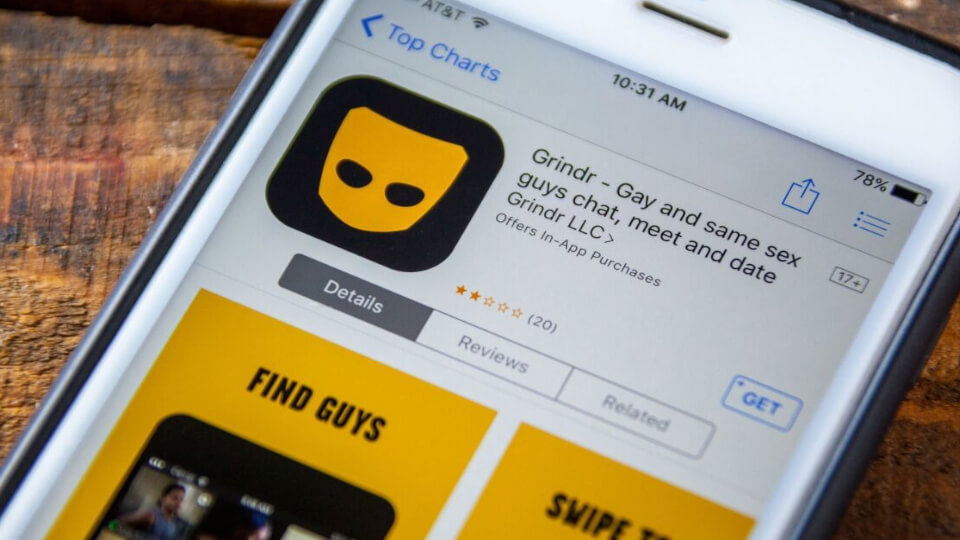 A young man is beaten after posing as his Grindr date