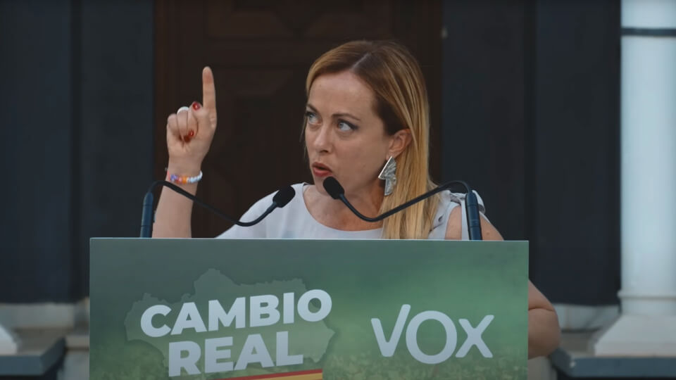 Giorgia Meloni charges against the LGTBIQ + collective at a Vox rally