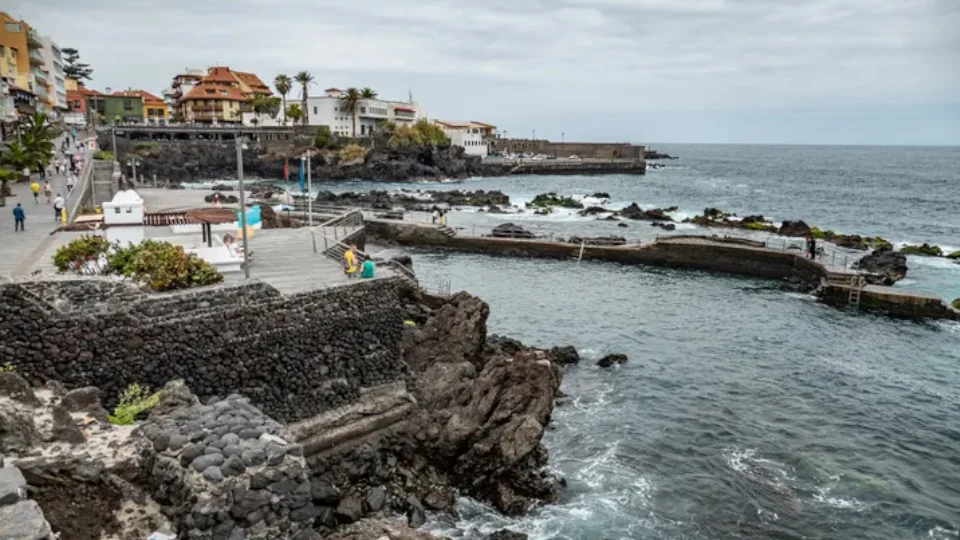 "Te voy a reventar, maricón", agreden a un homosexual en Tenerife