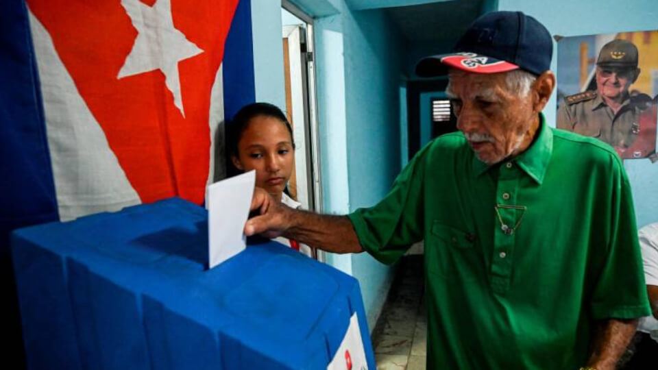 Cuba says "yes" to same-sex marriage voted in referendum