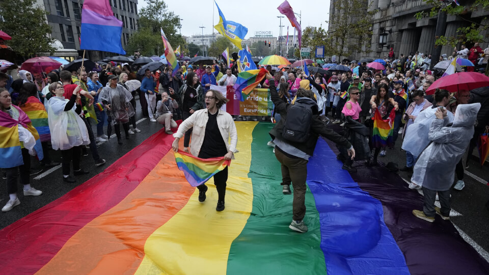 Fast 90 Personen wurden während der EuroPride in Belgrad festgenommen
