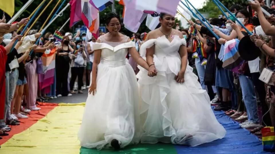 Tailândia prepara um grande casamento LGTBI
