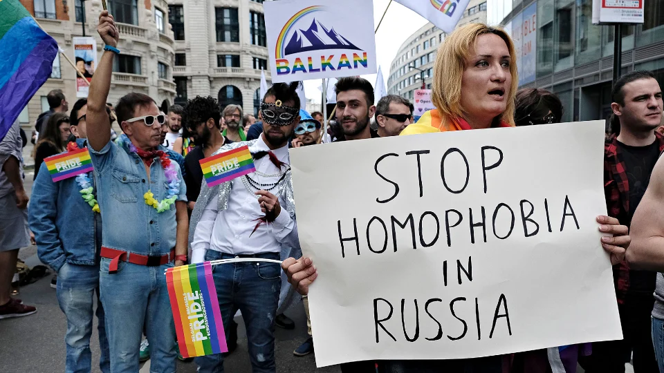 Russia definitively approves the ban on "LGBTI propaganda"