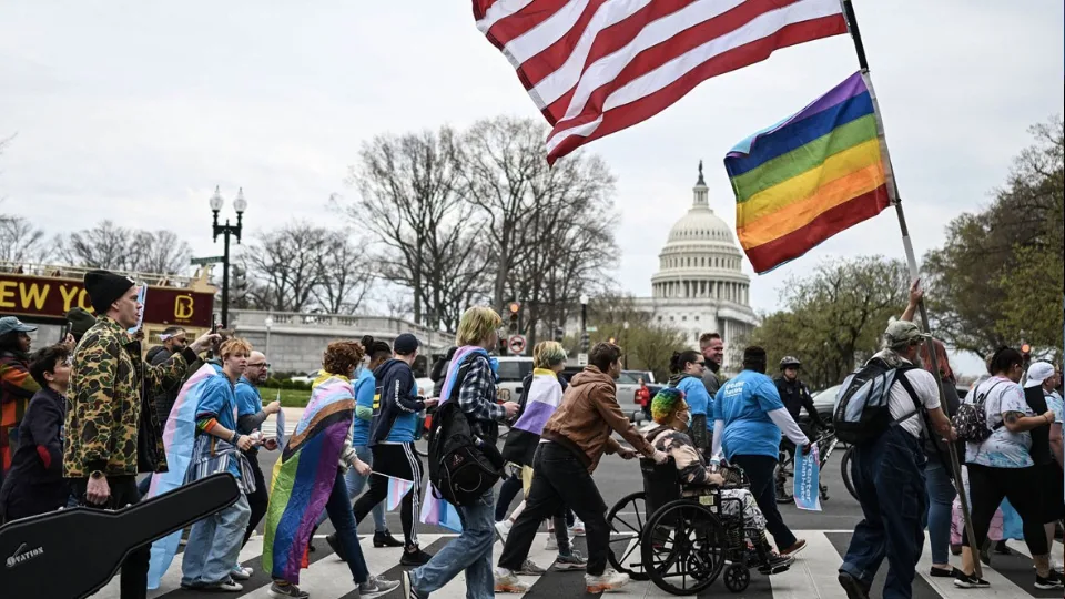 Human Rights Campaign declara el estado de emergencia en EEUU