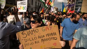 Padua takes the first step to ban children from having two mothers in Italy