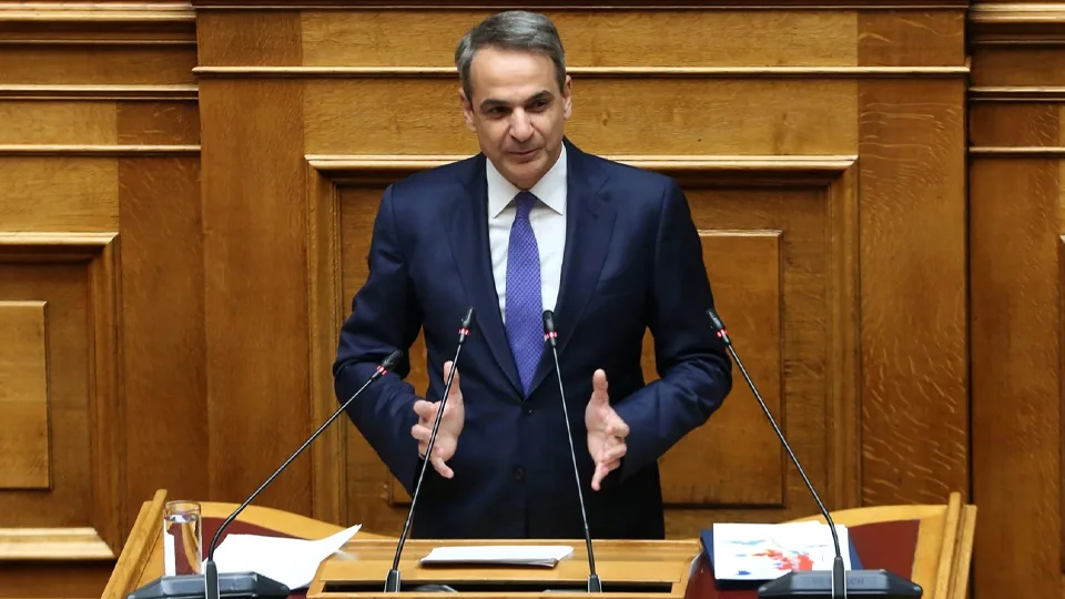 Greece approves equal marriage