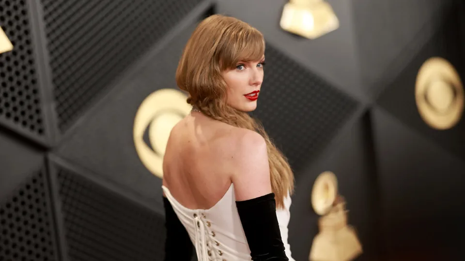 Taylor Swift makes history at the Grammys
