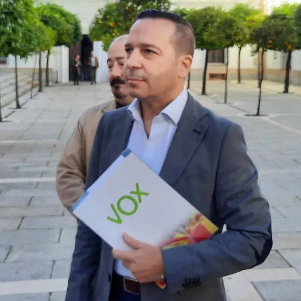 Vox mocks the LGTBI law in Extremadura