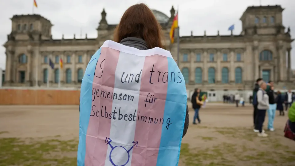 Alemaña aproba a lei de autodeterminación de xénero