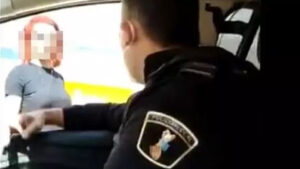 policias-transexual-benidorm