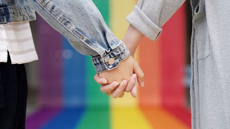 alumnado-lgtbi-acoso-informe-FELGTBI