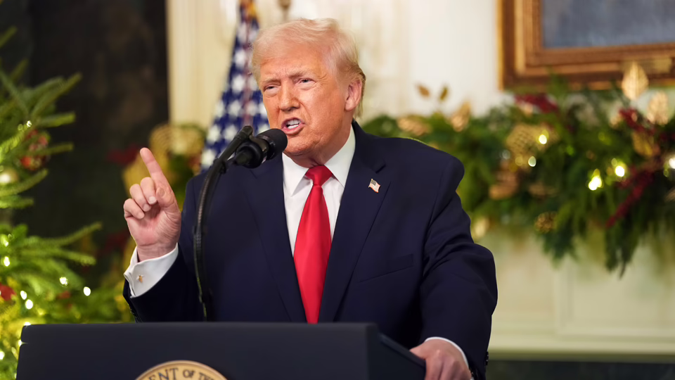 Trump atención médica menores trans