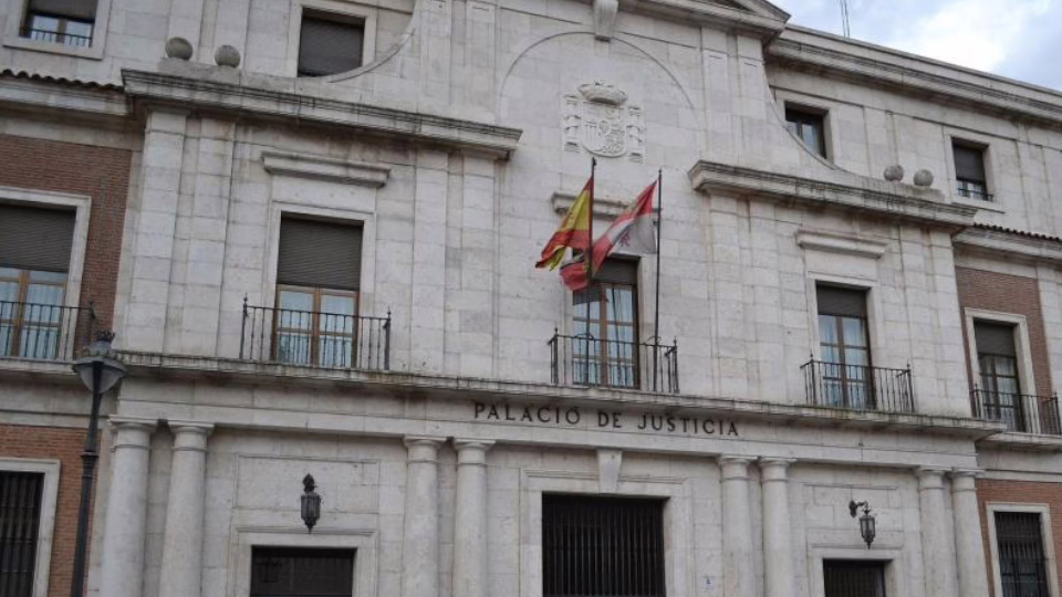 multa-empujar-mujer-trans-segovia