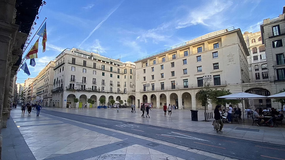 condenado-camarero-mariquitas-Benidorm