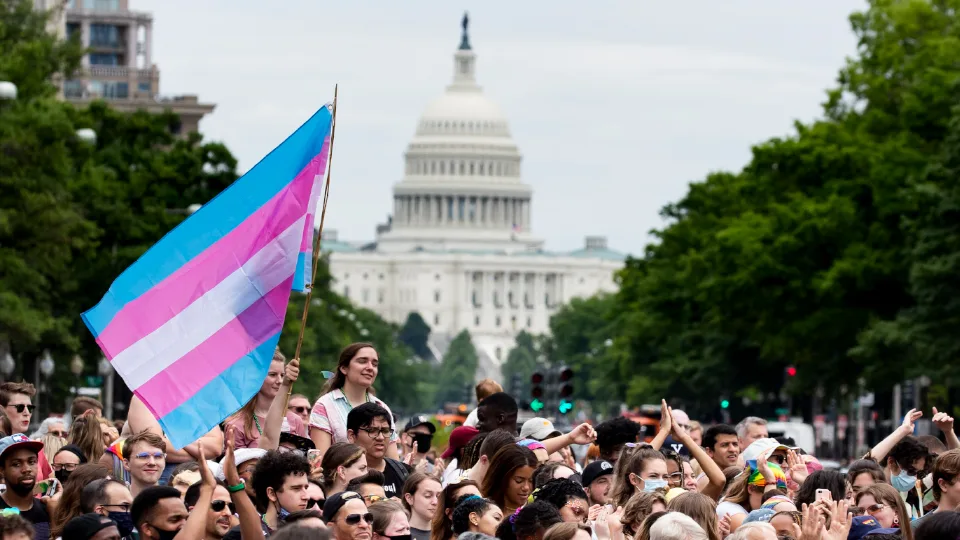 log-cabin-republicans-excluyen-trans